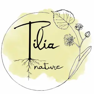 Lucile Béguin TILIA NATURE Ecologue Botaniste Naturaliste Drôme chabrillan bureau études écologie